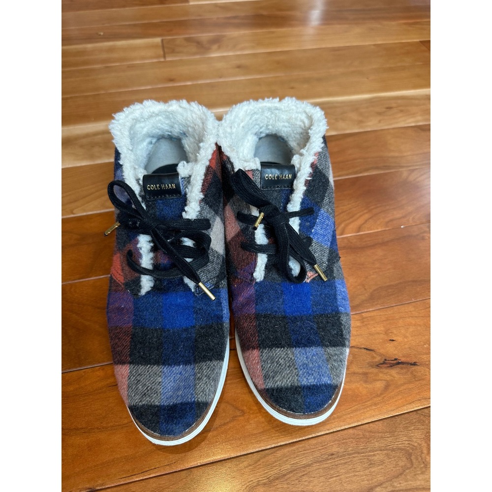 Cole Haan Plaid Wool Faux Shearling Lined Chukka Booties Blue Red 6‎
